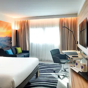 Novotel 14 Porte D'orleans **** Paryż